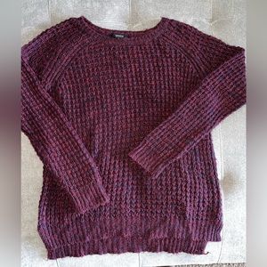 Forever 21 Sweater Size Small .